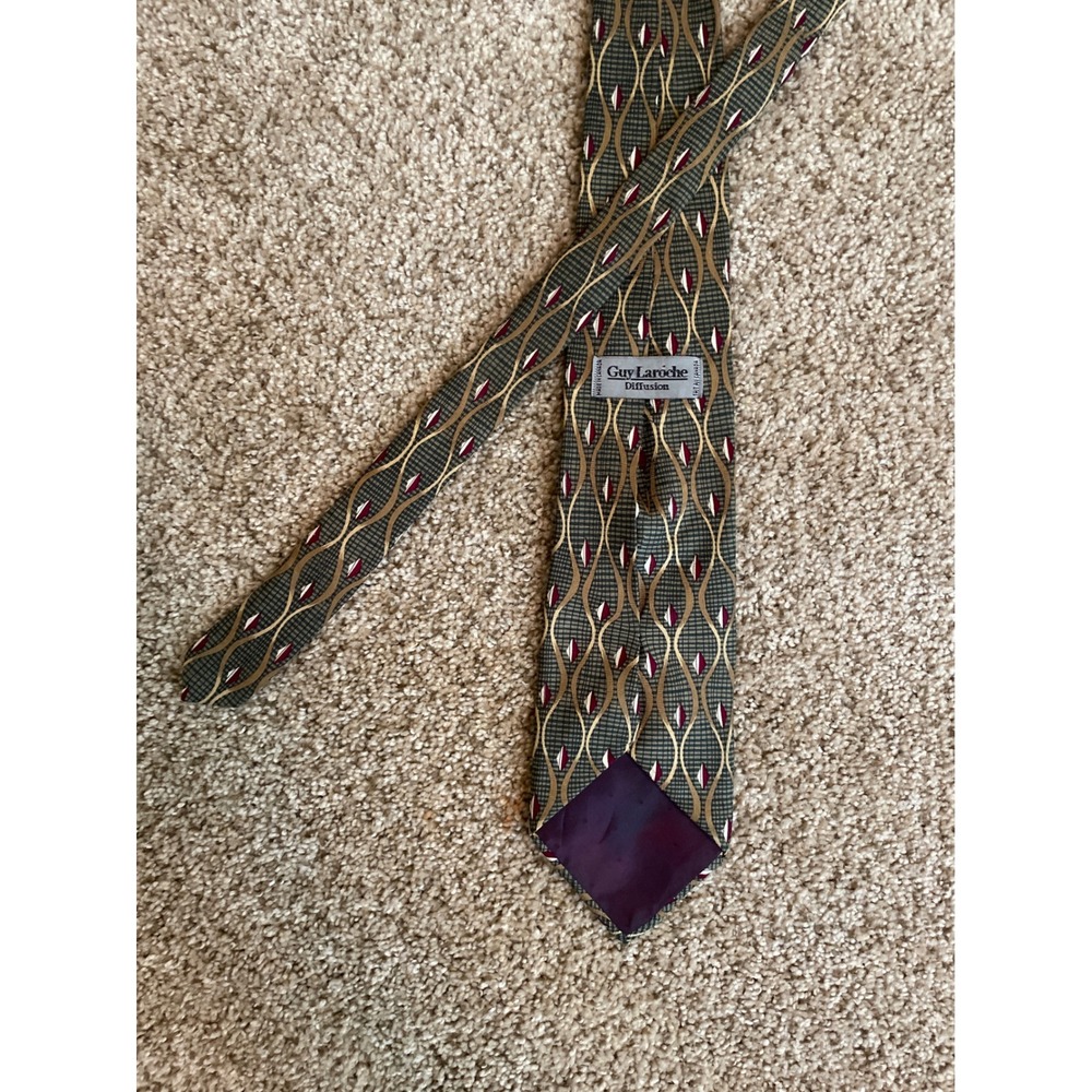 Guy Laroche Mens Silk Tie OS Green Gold Geometric Diamond Pattern Made in Canada